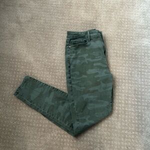 Women’s Camo skinny jeans Size 12